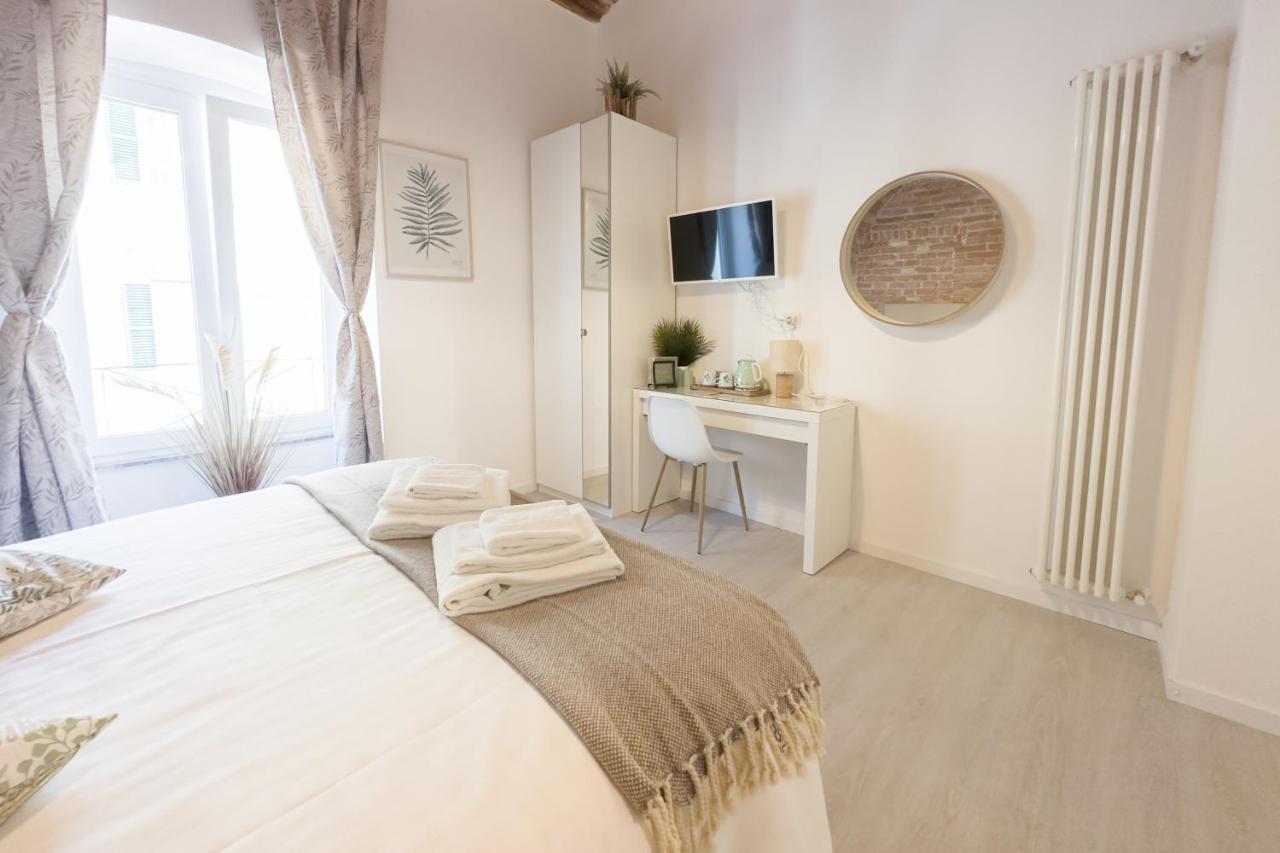 White Ostilia Guesthouse Rome Exterior photo